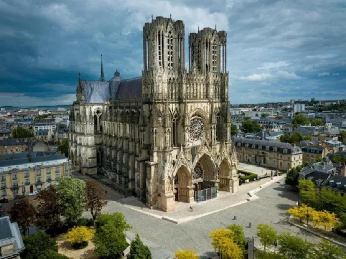Spacieux Coeur De Reims Buitenkant foto